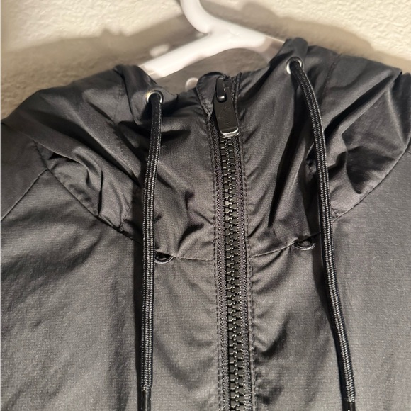 Nike Men's Charcoal Windbreaker Size Large - Picture 3 of 10